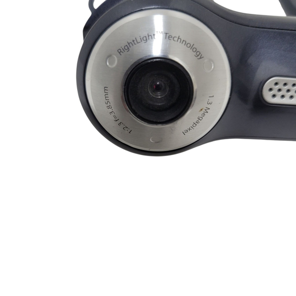 Logitech 1.3MP Web Camera, Microphon, Rightlight Technology Excellent Condition - Picture 6 of 6